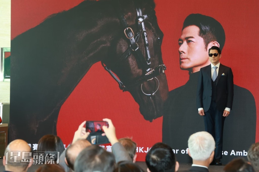 能夠同「舞林密碼」合作，令郭富城覺得很有紀念性。