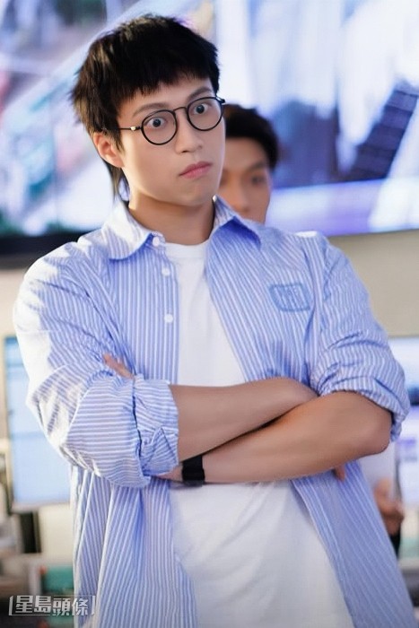 坤哥承諾會在演員及歌手的不同舞台上繼續全力以赴，呈現最佳表現。