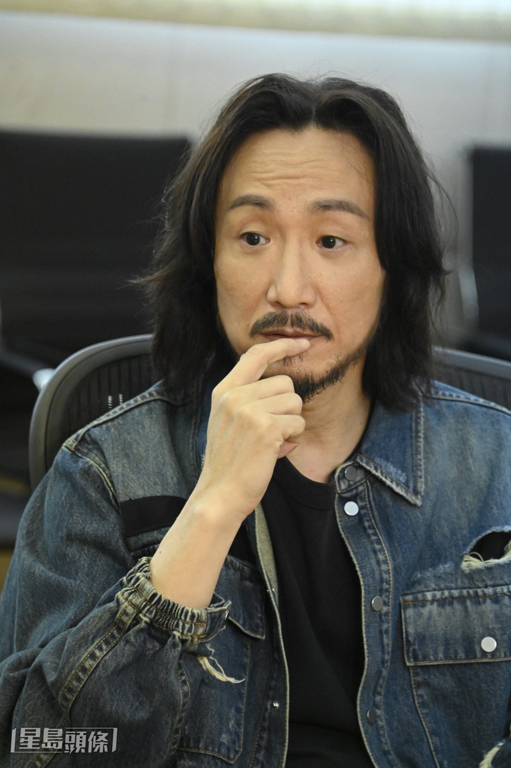 今次要自導自演,鄭中基坦言很難,因演員是客觀,而導演則是主觀。 今次要自導自演,鄭中基坦言很難,因演員是客觀,而導演則是主觀。