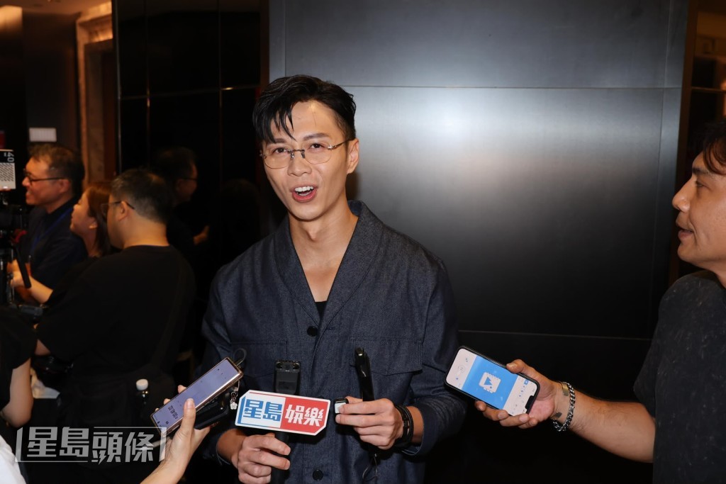 變成了「負評王」，他承認多少都有少少不開心。