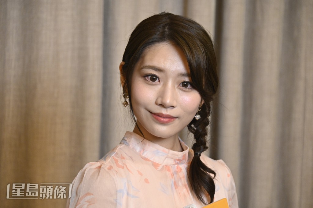 問到可有想過結婚？她表示之前沒有特別感覺，因很享受自己一個人。