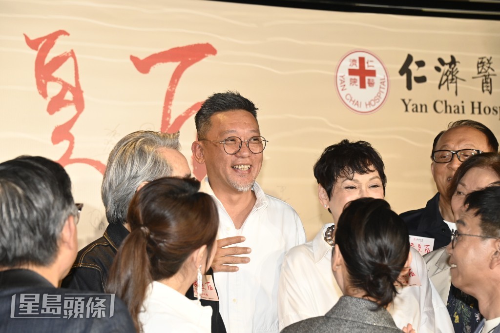 鄭保瑞好受歡迎！
