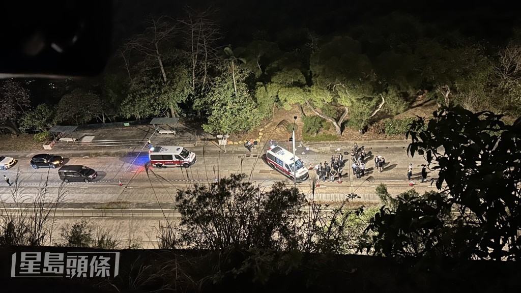 大批探員在現場蒐證。蔡楚輝攝