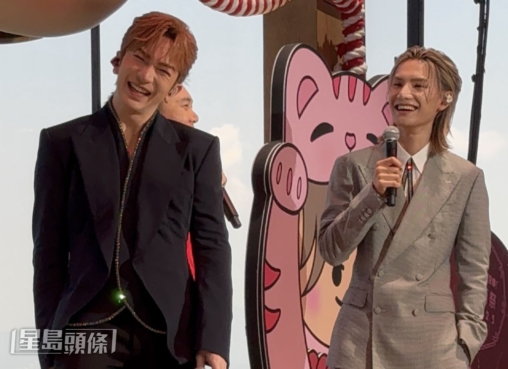 95LINE成員Jeremy不但是Lo的「樹窿」,亦是他的旅行鐵腳。 95LINE成員Jeremy不但是Lo的「樹窿」,亦是他的旅行鐵腳。