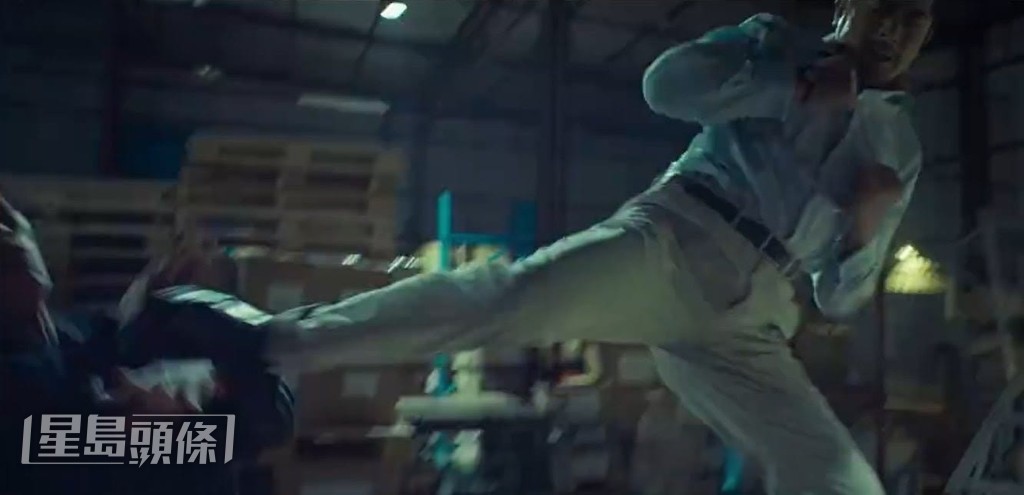 跟鎮宇一樣，今次阿城都演繹了不少動作場面。