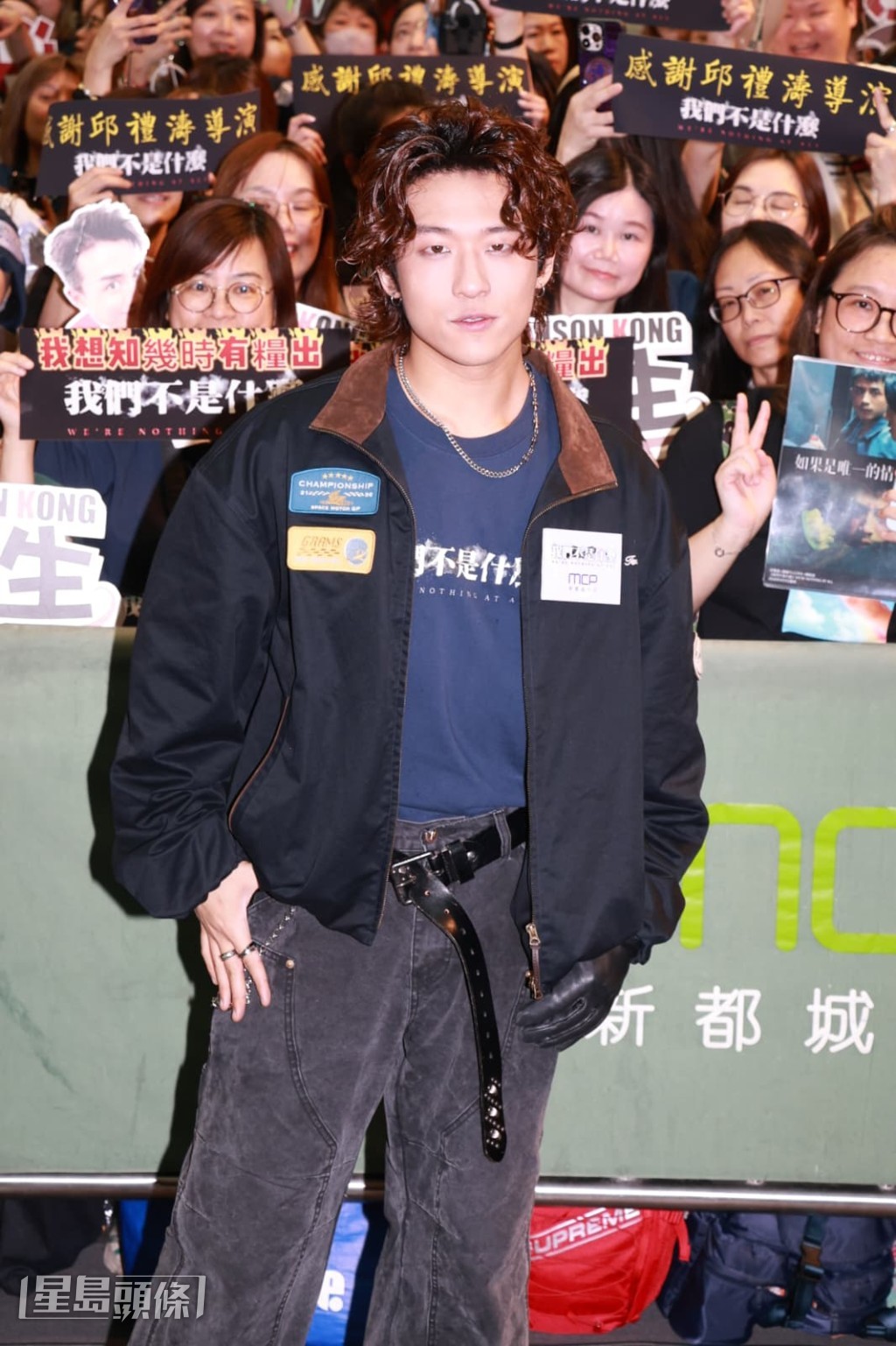 ANSONBEAN指到300萬時會擺檔畫速寫送俾大家。 ANSONBEAN指到300萬時會擺檔畫速寫送俾大家。