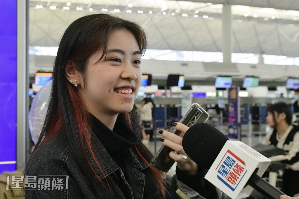 前往日本旅行，受UO622航班延誤影響熊小姐。歐樂年攝