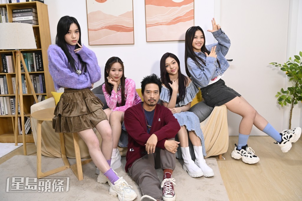 Caitlin說寫了一段英文（rap)，更是她第一次寫詞，非常不容易。