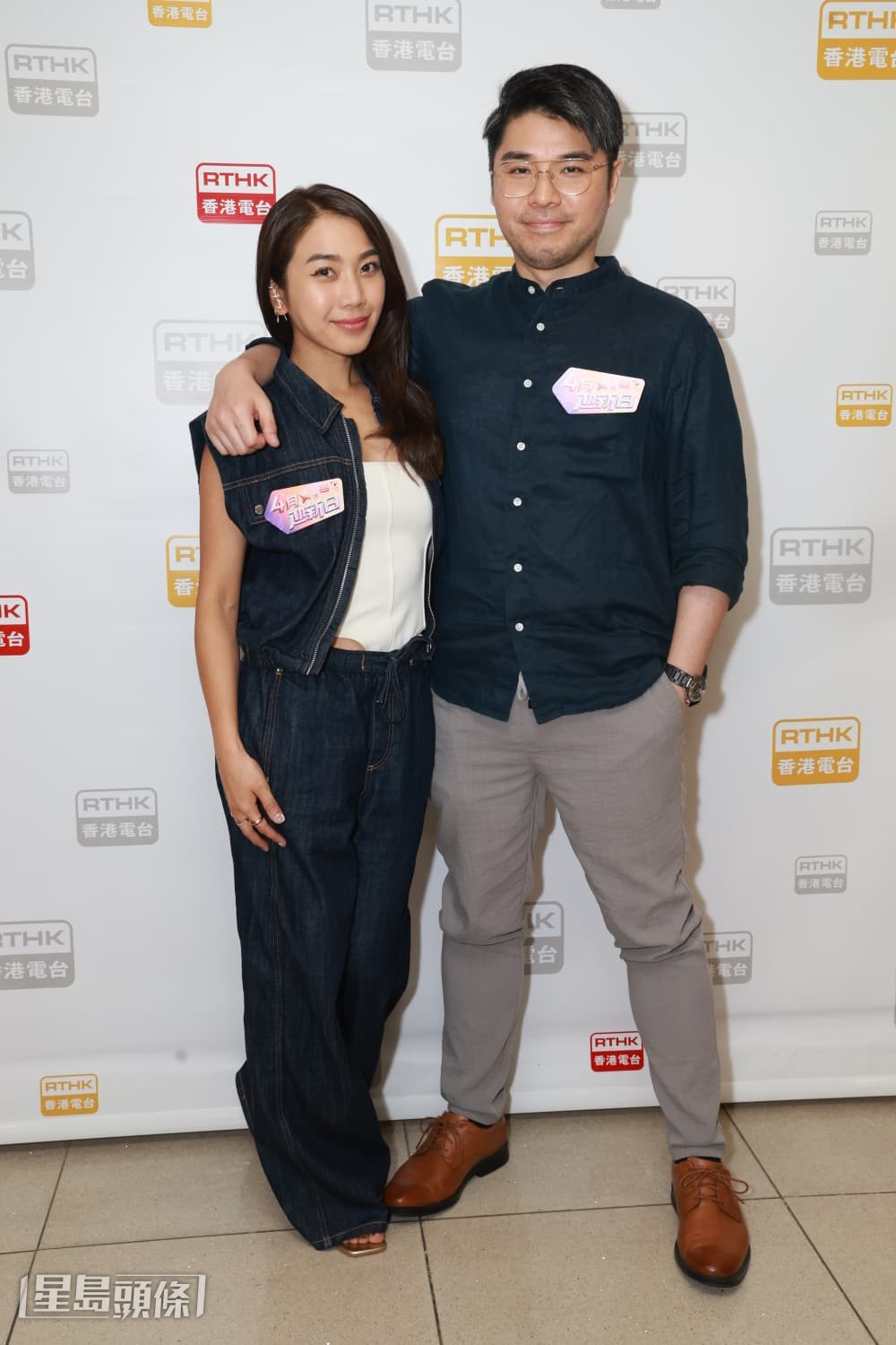 问到姜文杰，太太腹中的孩子是男还是女？他则大卖关子。