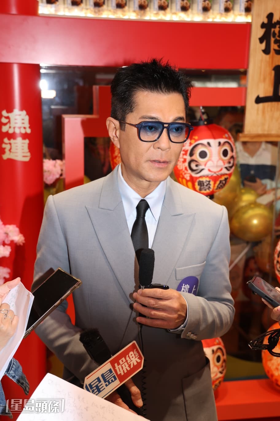 古仔指自己有時間便會回覆,現在則每日只揀選三位回覆。 古仔指自己有時間便會回覆,現在則每日只揀選三位回覆。