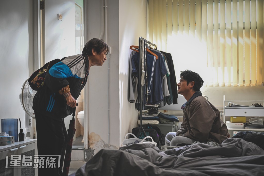 仲有影后鮑起靜。 仲有影后鮑起靜。