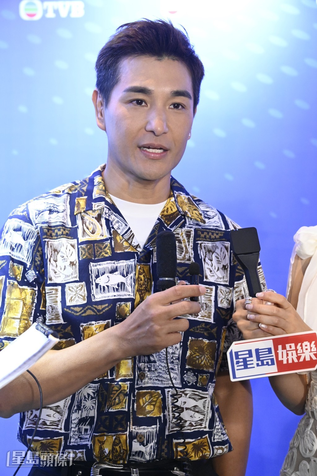 陳展鵬表示身體檢查後健康狀况好,打趣說可以生多三個小朋友。 陳展鵬表示身體檢查後健康狀况好,打趣說可以生多三個小朋友。