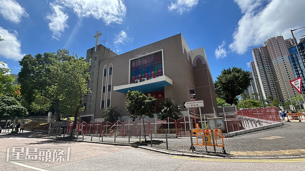 事主在常樂街及常和街交界時遭狗咬傷。林思明攝