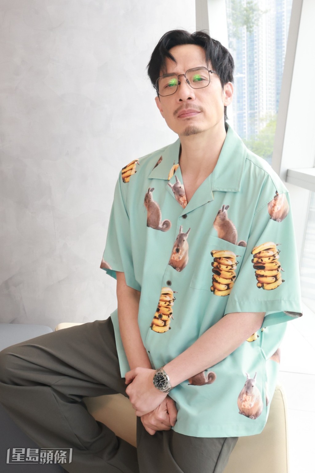 強尼受劇情探討的命題啟發反省日常生活。 強尼受劇情探討的命題啟發反省日常生活。