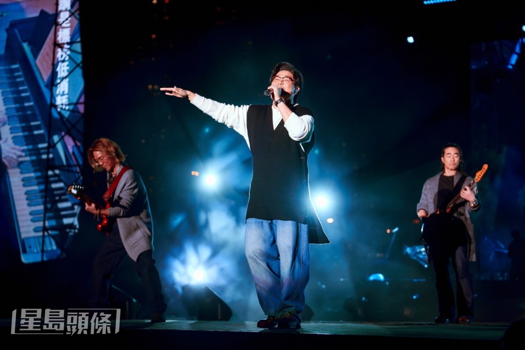 整晚觀眾都好投入,6號坦言感覺到能量交換。 整晚觀眾都好投入,6號坦言感覺到能量交換。