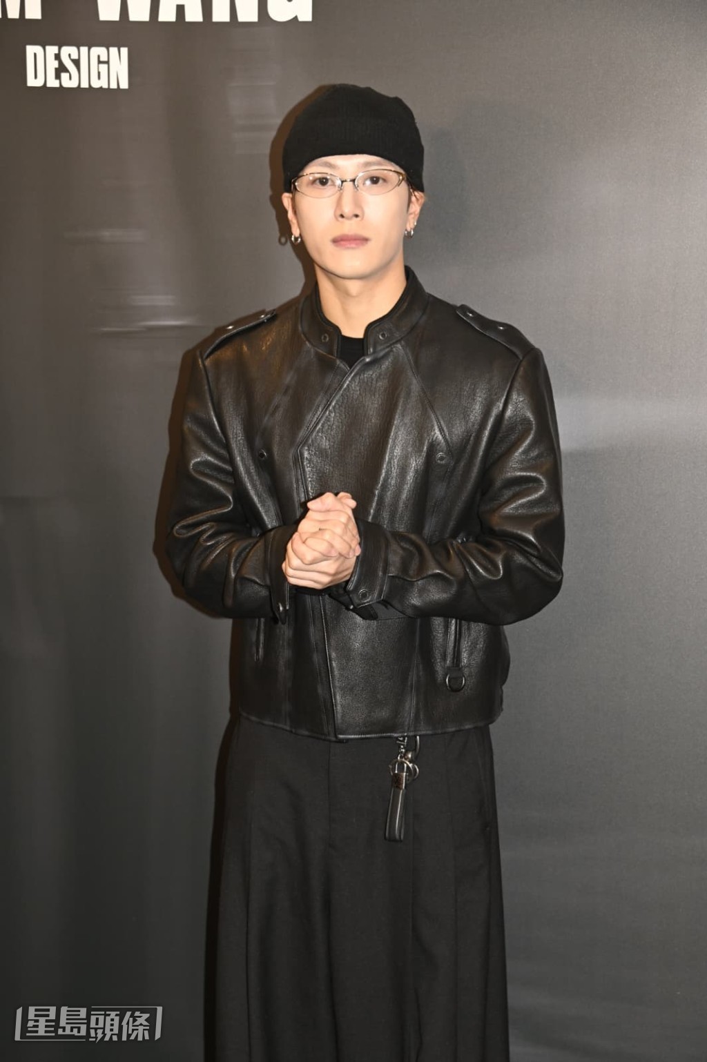 王嘉爾指暫時仍未回新界，因酒店在尖沙咀。