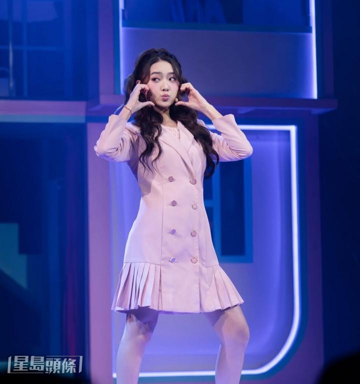 Joey早前挑戰舞台劇《Nancy戀噏Show》。 Joey早前挑戰舞台劇《Nancy戀噏Show》。