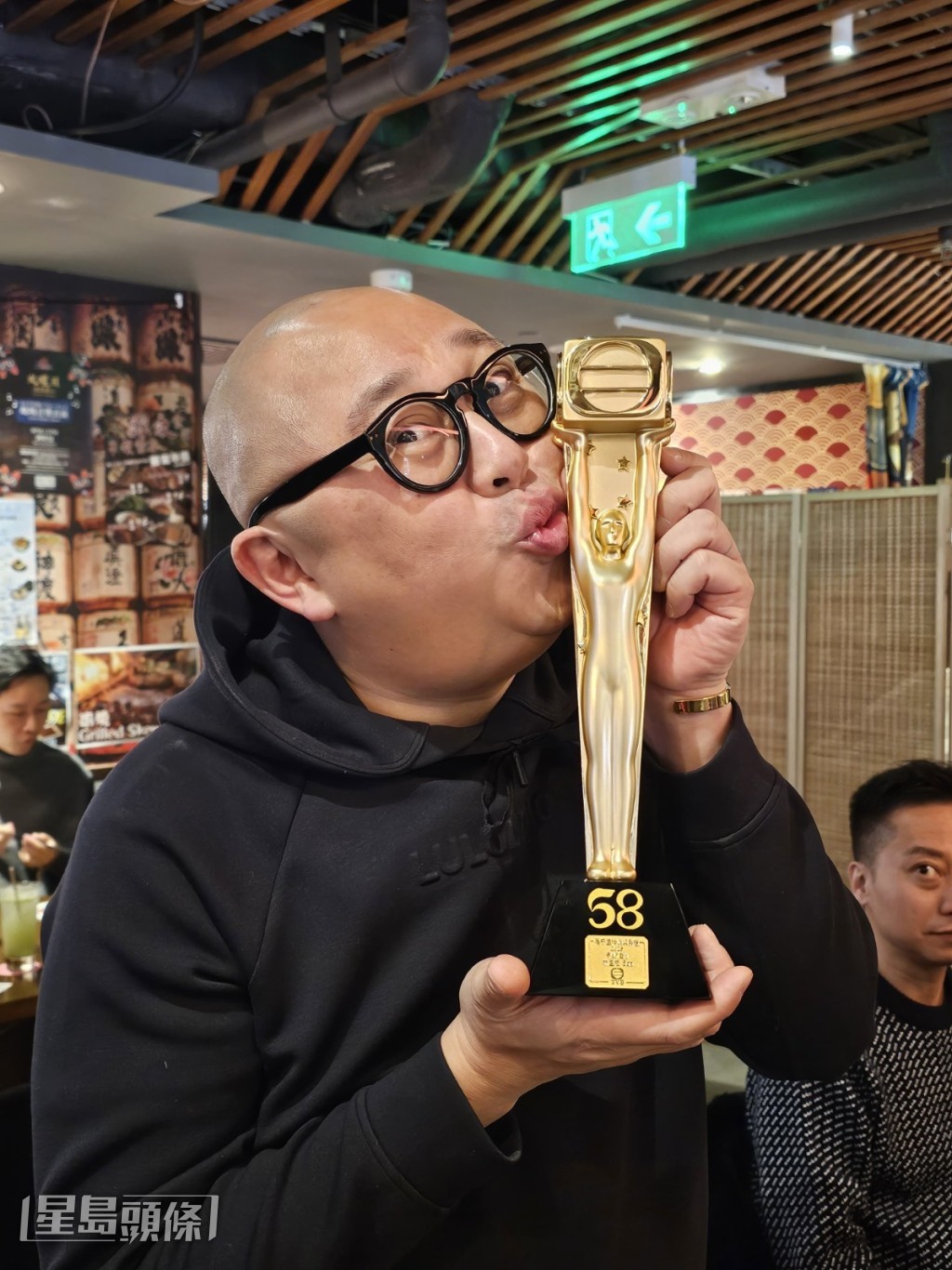 Bob啜爆「真‧獎座」更自嘲要細細力。