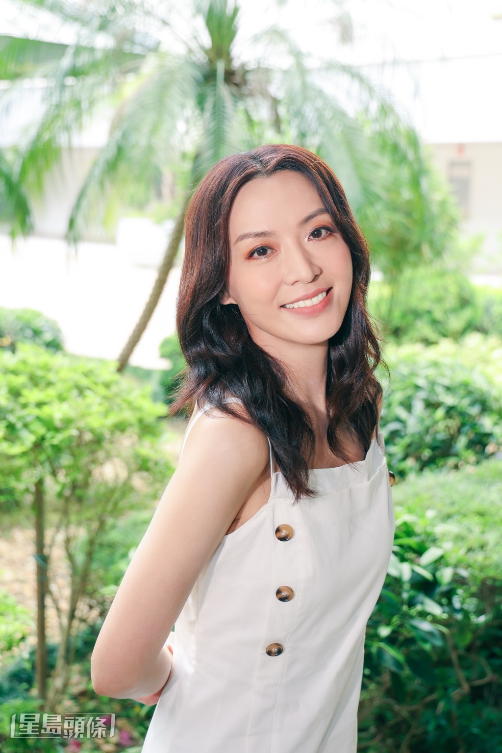 陳煒表示拍《正》時有好多年輕演員，她笑言：「一定要做好，唔可以衰俾新演員睇，要做一個榜樣。」