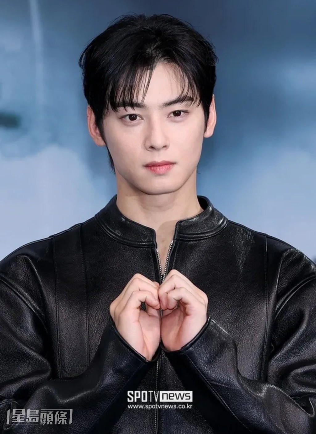 他同时表示深切反省并致歉，坦言对缴税一事「不够严谨」。