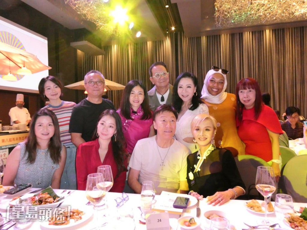 葉子楣與陳欣健老友鬼鬼。