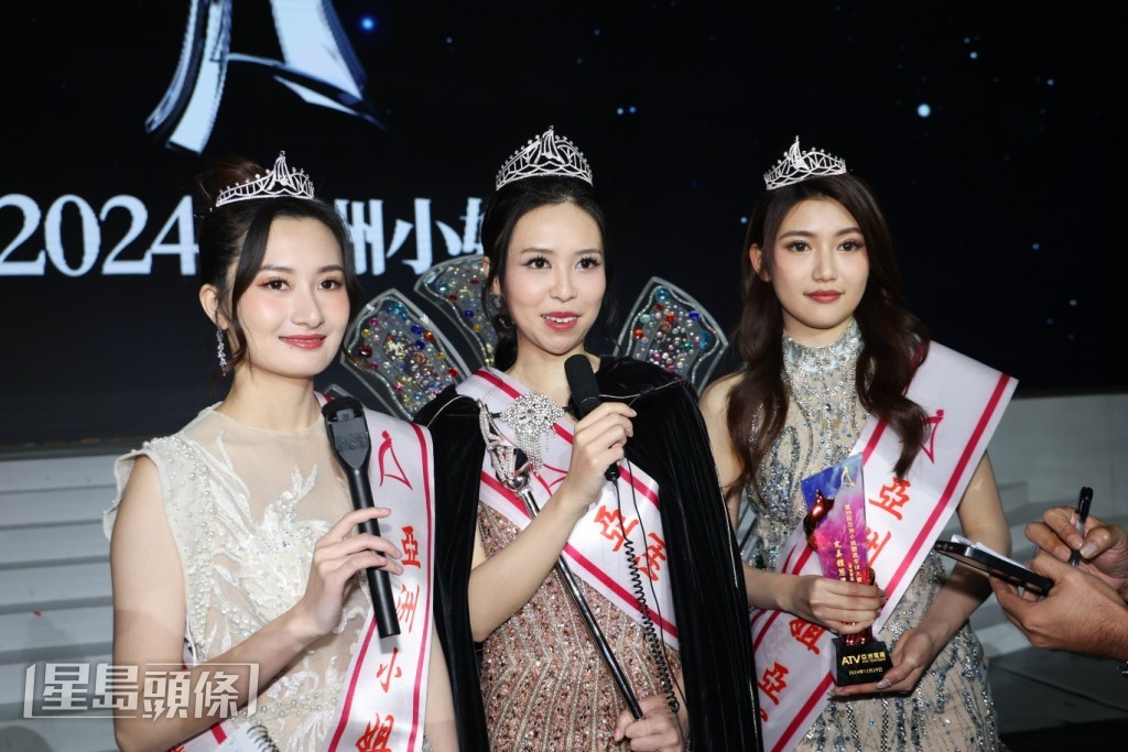 黄艳自觉开心,对于结果满意更对好友张文婧夺亚军感开心,亦感激陈美涛以其经验鼓励大家。 黄艳自觉开心,对于结果满意更对好友张文婧夺亚军感开心,亦感激陈美涛以其经验鼓励大家。