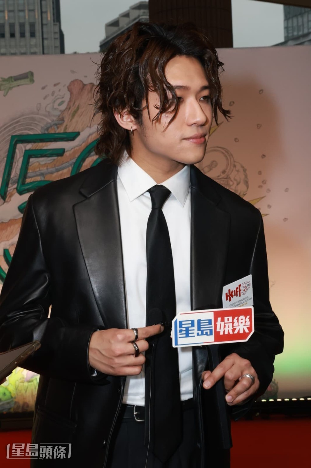 ANSONBEAN曾是Calvin Sir學生，他坦言：「佢學費幾貴 。」