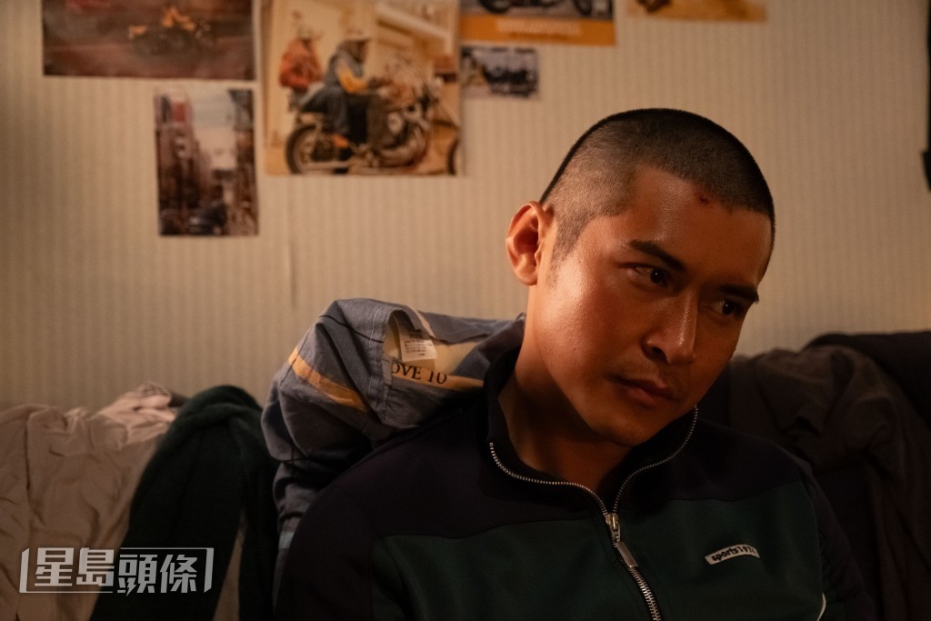 陳家樂則扮演為殘疾人士提供性服務的性義工阿健。 陳家樂則扮演為殘疾人士提供性服務的性義工阿健。