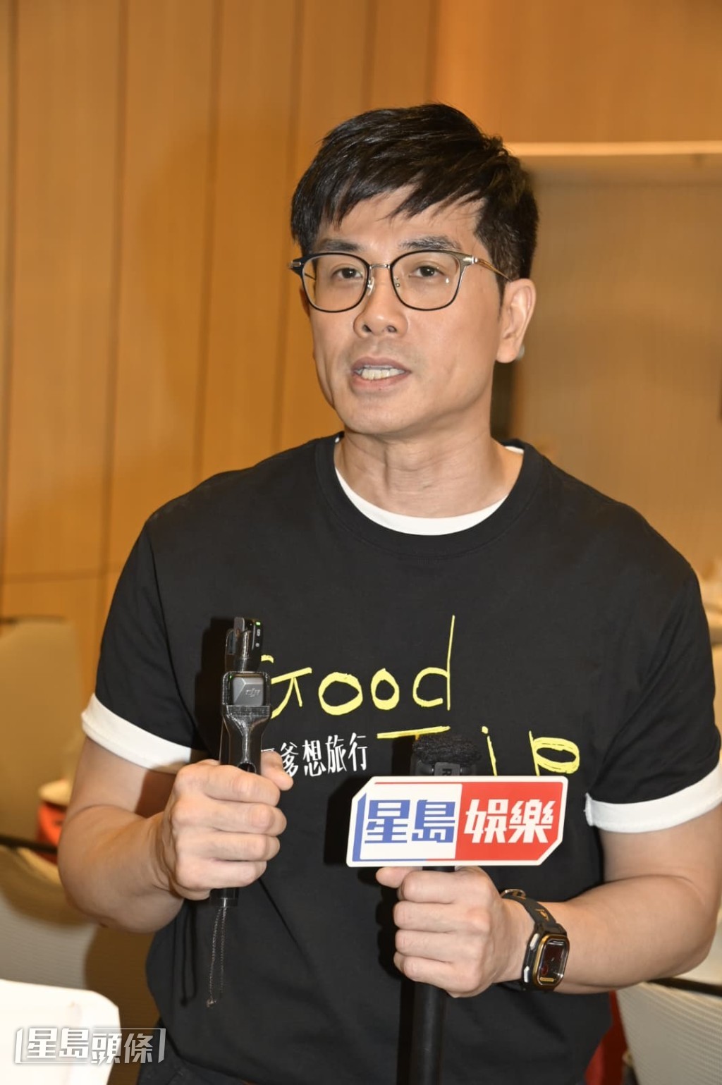 伍允龍為搶工作機會講爛Gag。