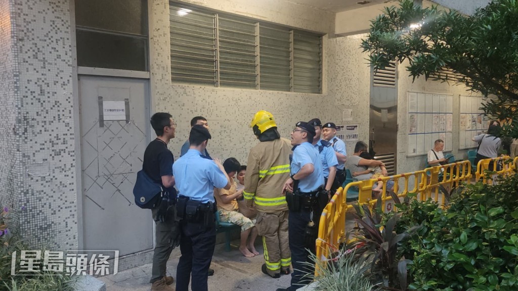 警員在現場進行調查。黎志偉攝 警員在現場進行調查。黎志偉攝