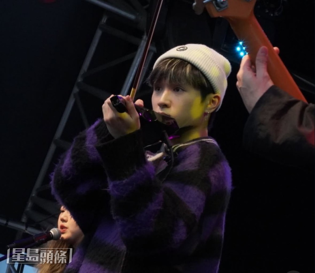 Kenrickk自稱最大特色是反差，平時說話、唱歌、拉琴較溫柔，跳舞就會變成好高Energy。