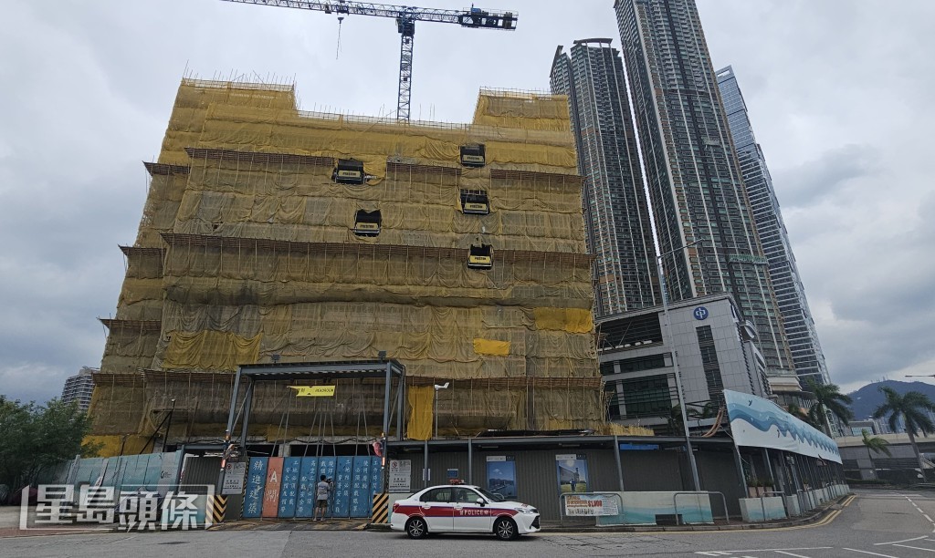 油麻地渡華路一地盤早前發生工業意外,一名工人從高處墮下身亡。資料圖片 油麻地渡華路一地盤早前發生工業意外,一名工人從高處墮下身亡。資料圖片