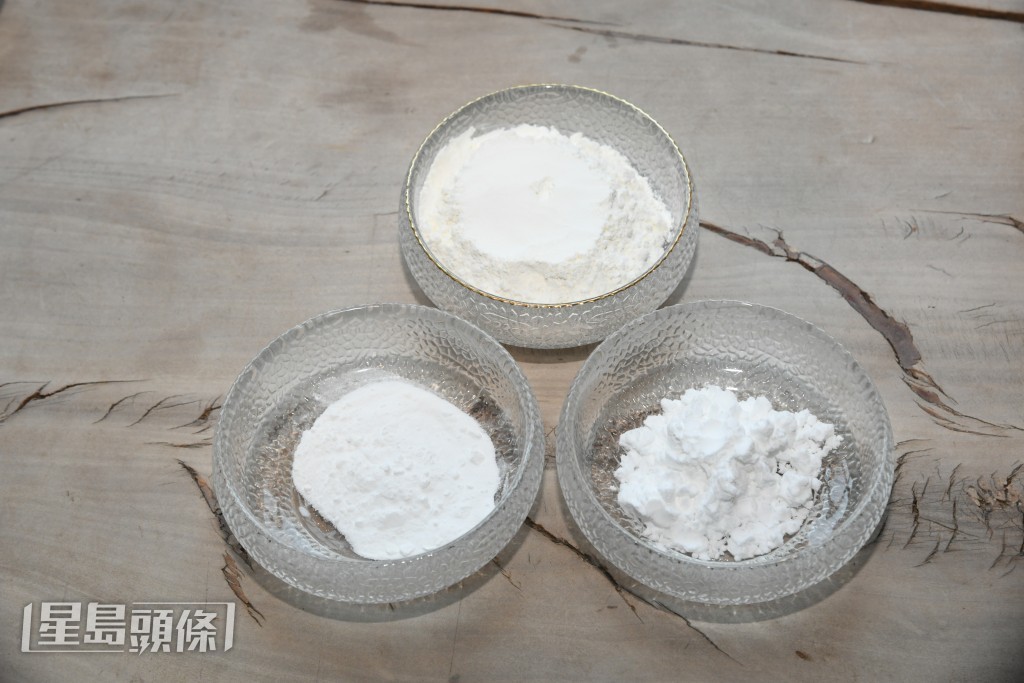 炸漿材料講究份量比例。 炸漿材料講究份量比例。