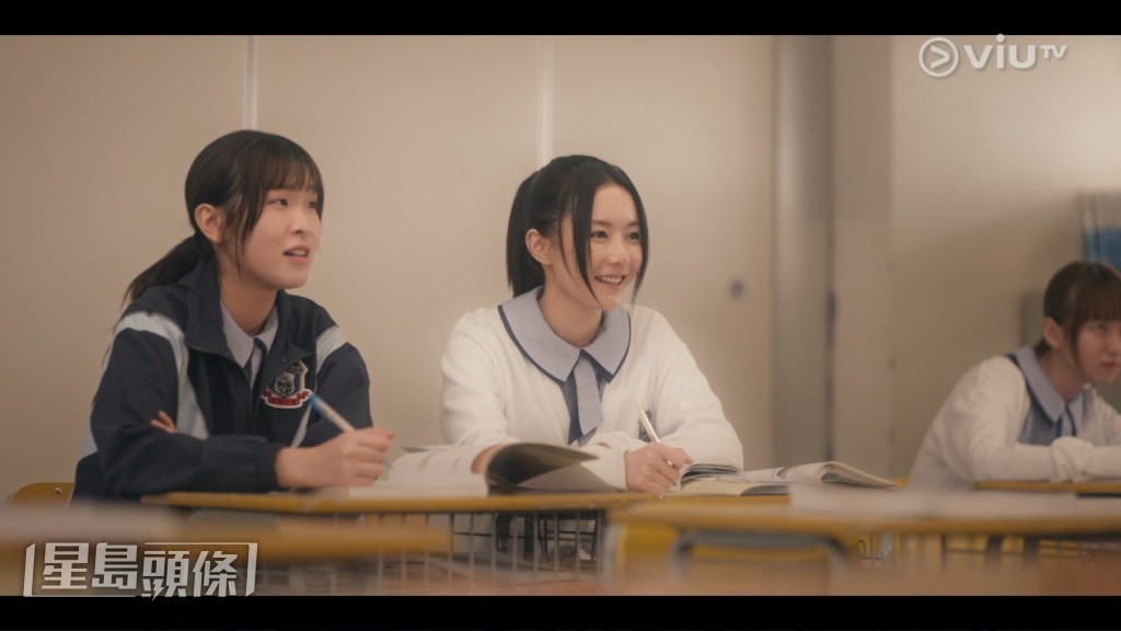  林千渟與何啟華的感情線令觀眾受落，兩人關係既甜蜜，亦為劇集帶來不少笑位。