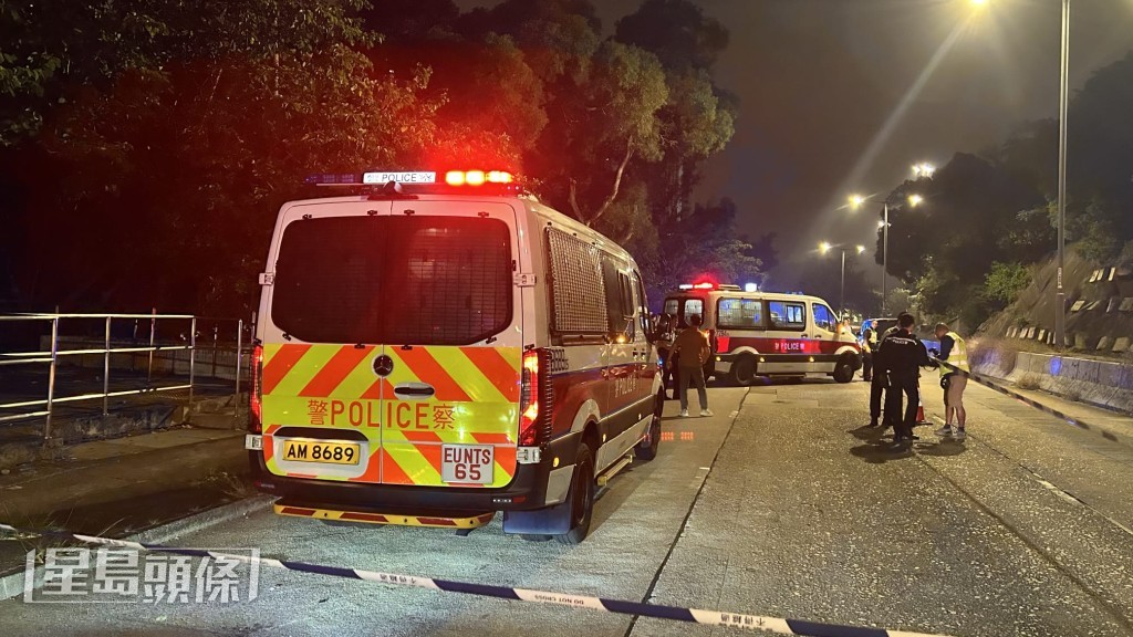 現場為青山公路葵涌段往荃灣方向、近華員邨對開位置。蔡楚輝攝