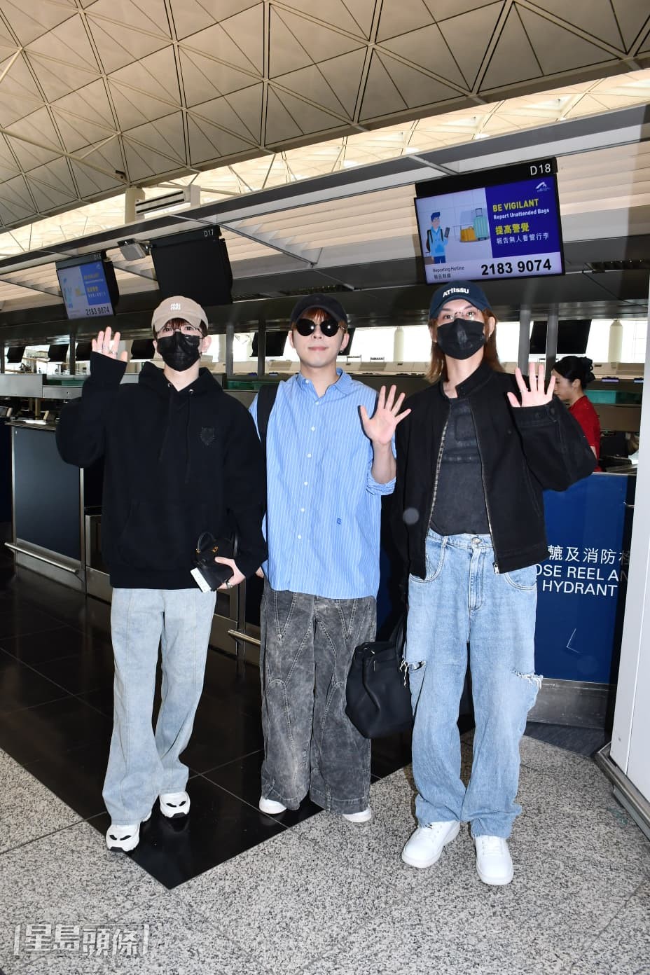 Jeremy、Edan、Anson Lo合照。