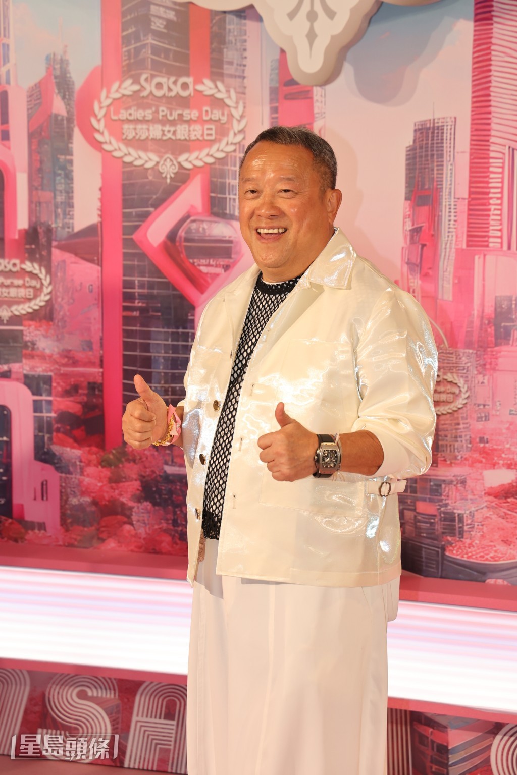 他解釋:「咁啱我加入TVB後,余詠珊才離開。」 他解釋:「咁啱我加入TVB後,余詠珊才離開。」