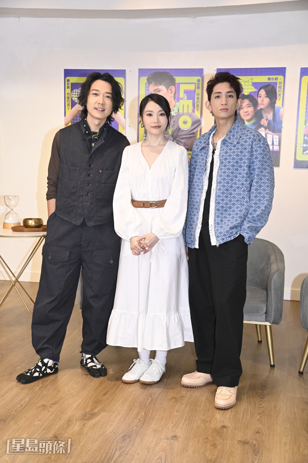 他們即場宣布加場,總共演出19場。 他們即場宣布加場,總共演出19場。