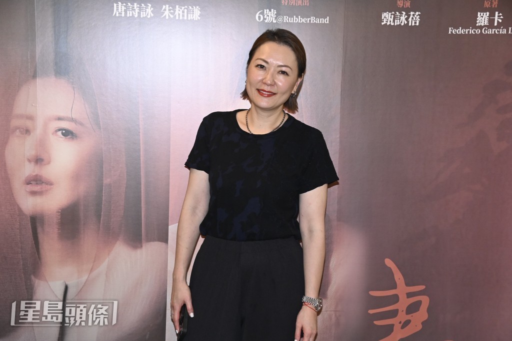 提到早前因初期肺線癌而做手術,她笑說:「無事!你睇我幾精靈。」 提到早前因初期肺線癌而做手術,她笑說:「無事!你睇我幾精靈。」