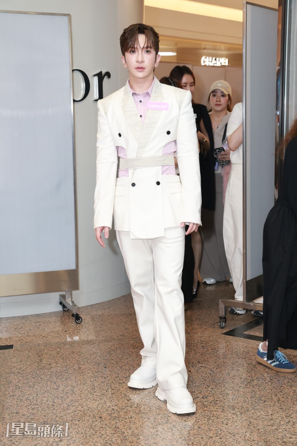 平日即使不用开工，私人时间除了煲剧，亦会预留不少时间护肤。