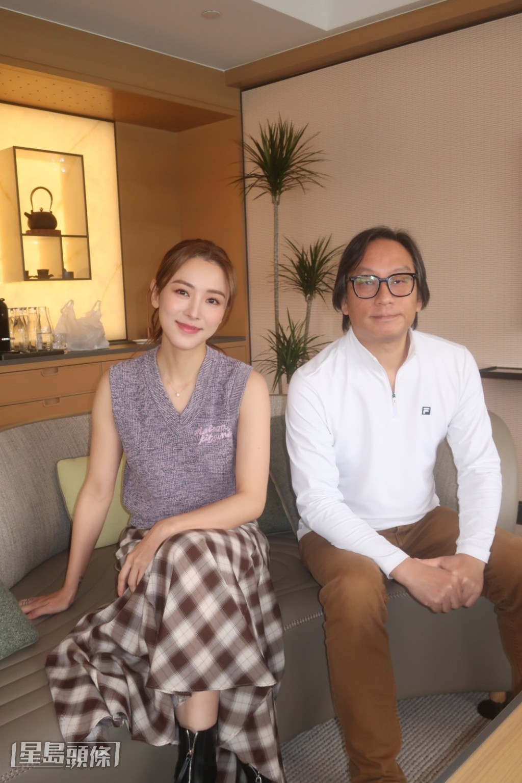 彭發爆王敏奕淚腺發達,拍攝時多次因劇情而忍不住想喊,笑言要多次提醒她忍住才行。 彭發爆王敏奕淚腺發達,拍攝時多次因劇情而忍不住想喊,笑言要多次提醒她忍住才行。