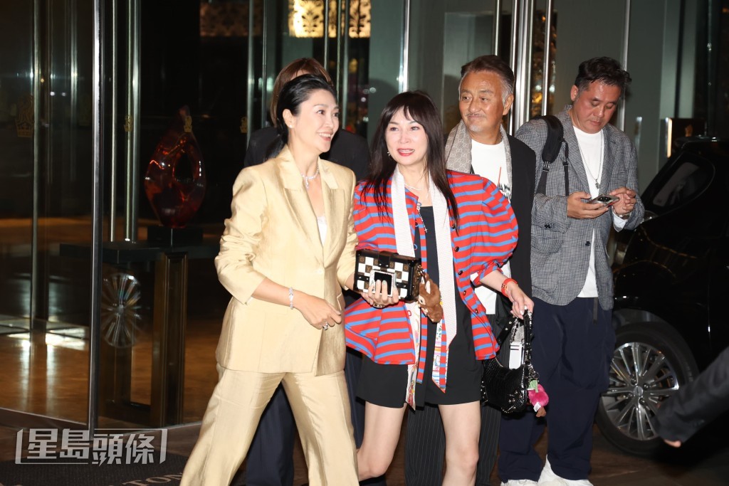 李克勤太太盧淑儀。 李克勤太太盧淑儀。