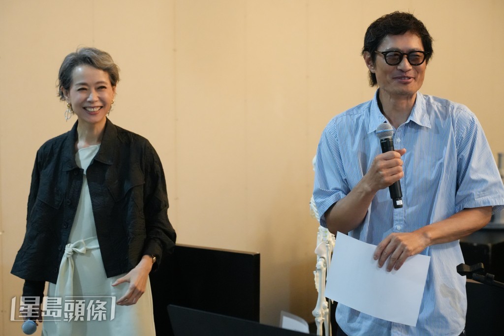 葉童、黃德斌領銜主演的舞台劇黑色喜劇《唔講得》。