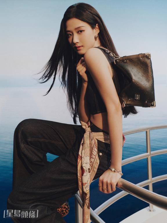 獲名牌LV官宣為品牌摯友的盧昱曉,屬不折不扣的時尚寵兒。 獲名牌LV官宣為品牌摯友的盧昱曉,屬不折不扣的時尚寵兒。