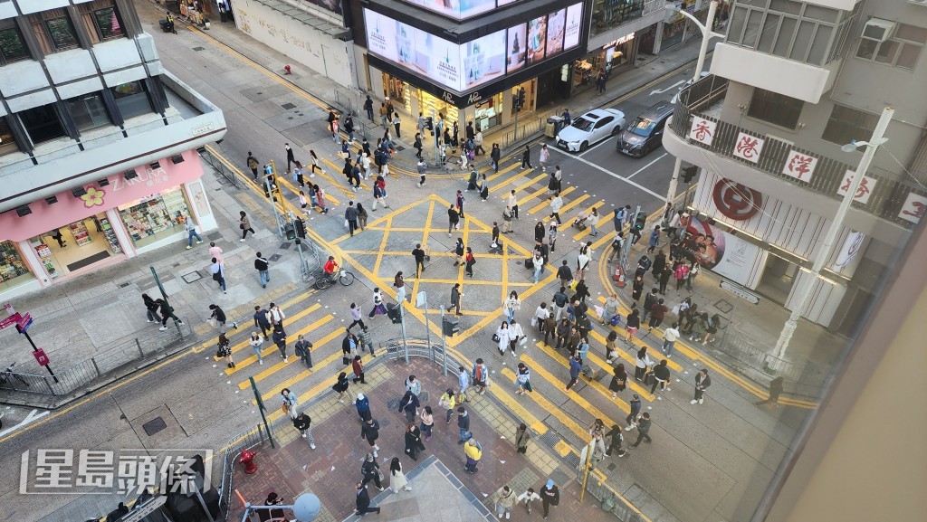 現時尖沙咀試點的相關工程預計於2024年年中推出並開展試驗。 現時尖沙咀試點的相關工程預計於2024年年中推出並開展試驗。