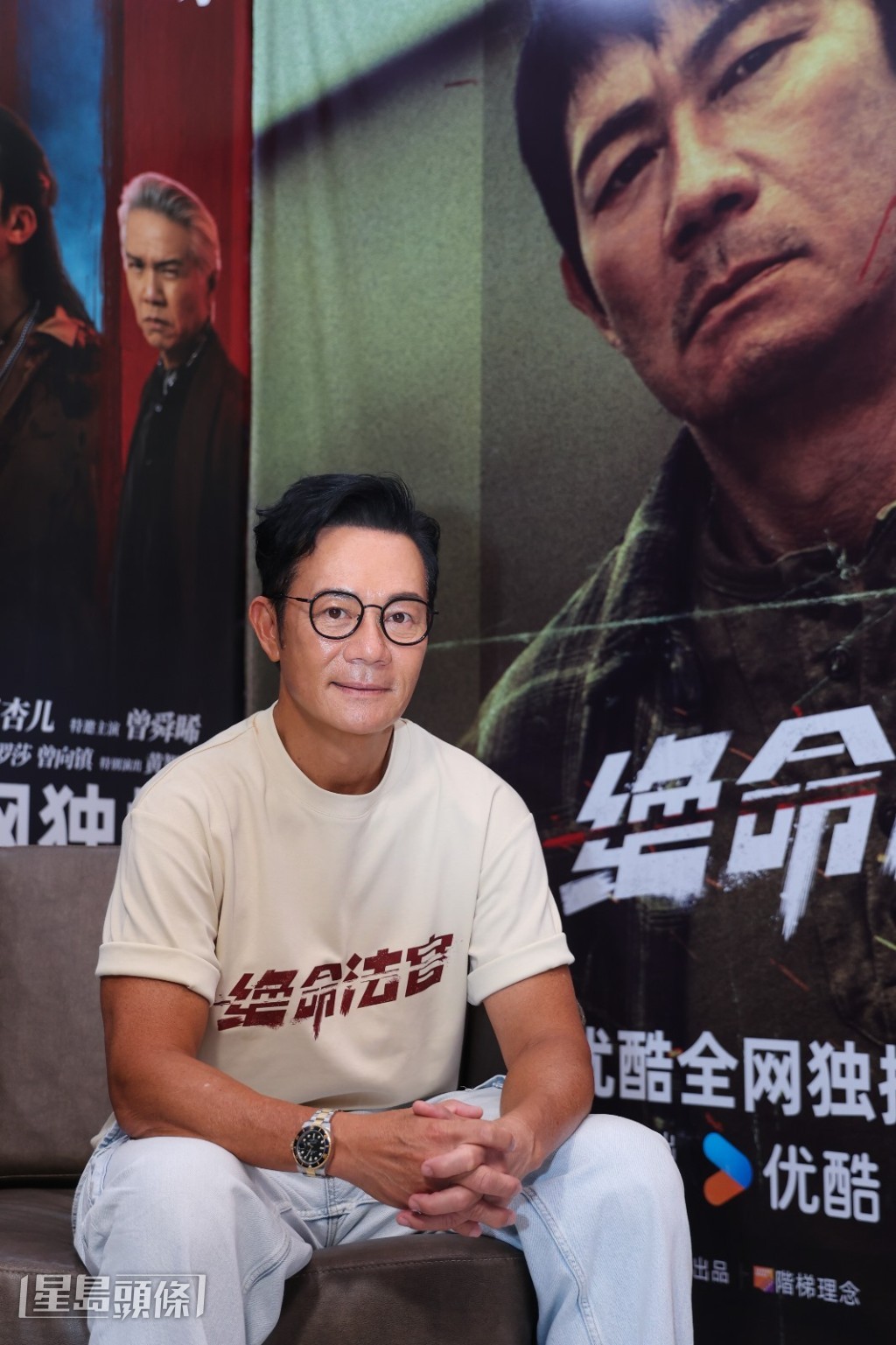 雖然首次與張家輝合作電視劇,但張兆輝指過往兩人一起拍過電影,所以拍攝時已很有默契。 雖然首次與張家輝合作電視劇,但張兆輝指過往兩人一起拍過電影,所以拍攝時已很有默契。