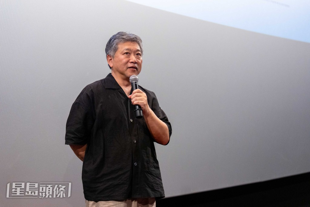 《小王子》的故事滲入《再生家族》中，導演表示：「若媽媽讀繪本給仿生人聽，仿生人沒有人類感情，聽不明白。這作品最想探討甚麼最像一個人。」