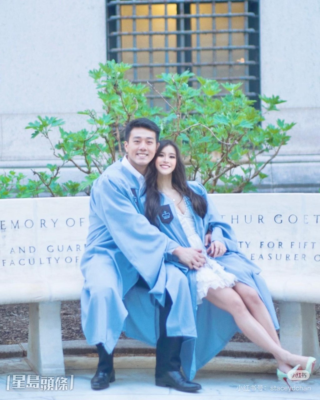 至於之外是否會有更激烈的照片?她反問記者記者是否想睇?當表示想的時候,她笑說:「可能啦!」 至於之外是否會有更激烈的照片?她反問記者記者是否想睇?當表示想的時候,她笑說:「可能啦!」