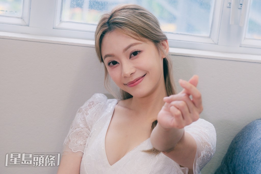 Sophie希望將來與另一半一起努力發展事業之餘,放工都希望見到彼此。 Sophie希望將來與另一半一起努力發展事業之餘,放工都希望見到彼此。