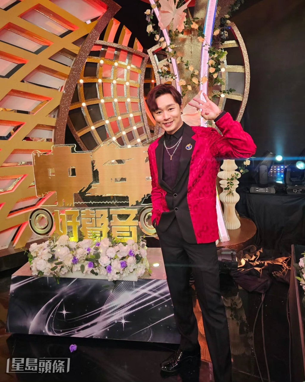 5.	參加《中年好聲音3》的王鄭浚仁，比賽時被稱為「海豚音王子」。